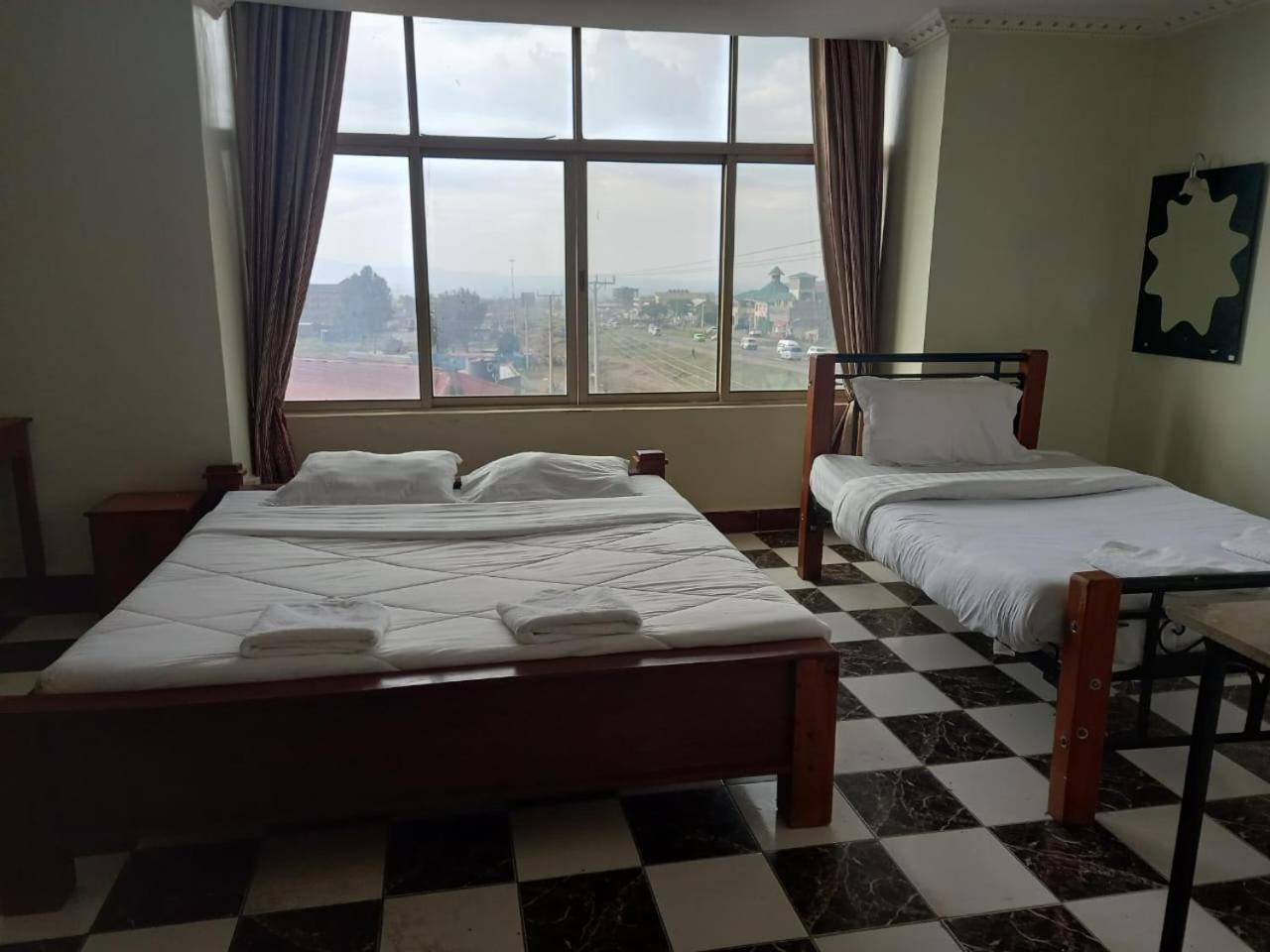 Newstead Hotel Naivasha Exterior photo