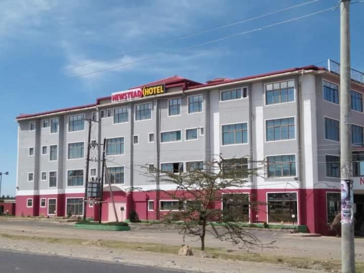 Newstead Hotel Naivasha Exterior photo