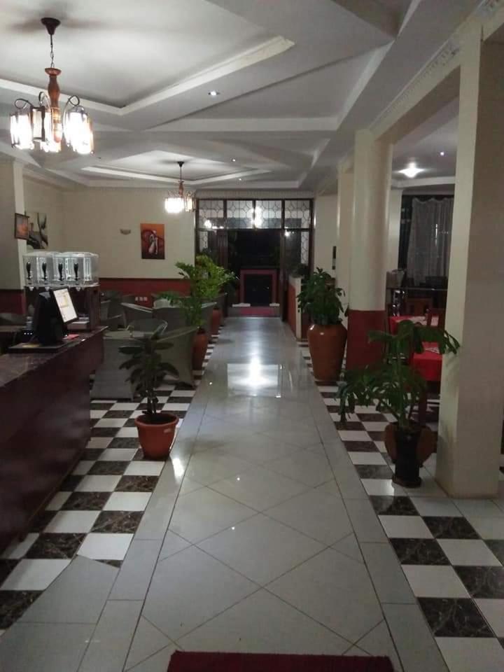Newstead Hotel Naivasha Exterior photo